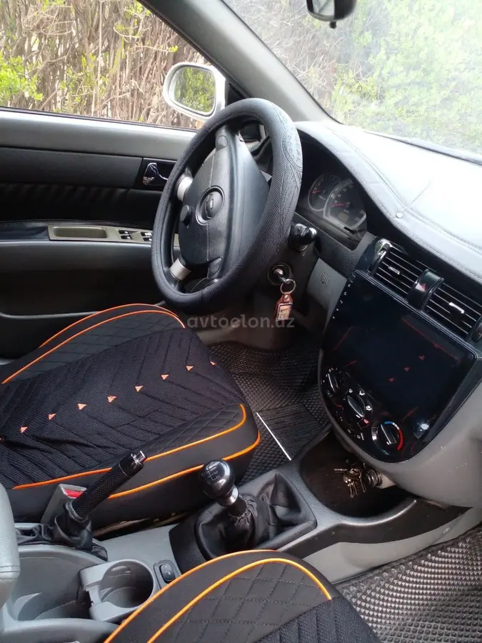 Daewoo Lacetti — 3