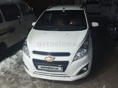 Белый Chevrolet Spark, 4 позиция 2022 года, КПП Автомат, в Ташкент за 10 200 y.e. id4736006