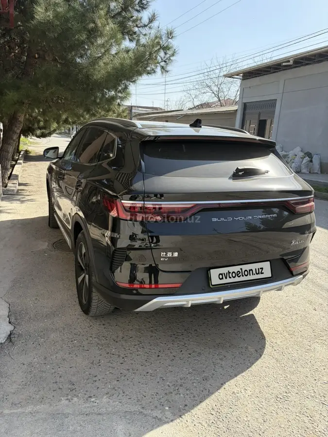 BYD Song Plus EV — 8