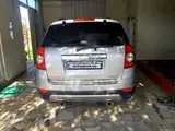 Серебристый Chevrolet Captiva, 1 позиция 2009 года, КПП Автомат, в Бухара за 7 500 y.e. id6671013, Фото №1