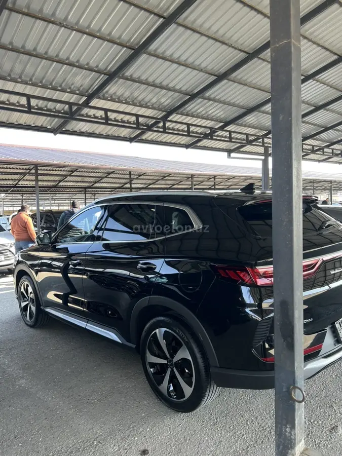 BYD Song Plus DM-i — 5
