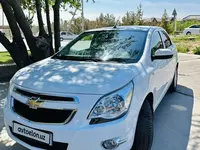 Белый Chevrolet Cobalt, 4 позиция 2019 года, КПП Автомат, в Ташкент за 12 700 y.e. id5009505