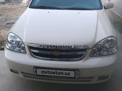 Молочный цвет Chevrolet Lacetti, 2 позиция 2010 года, КПП Механика, в Ташкент за 5 400 y.e. id5214434