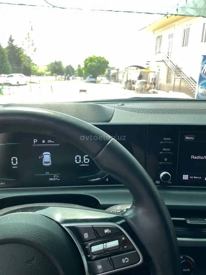 Kia Seltos — 5
