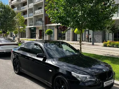 Черный BMW 525 2005 года, КПП Автомат, в Ташкент за 13 000 y.e. id5122148