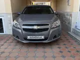 Серый Chevrolet Malibu, 1 позиция 2013 года, КПП Механика, в Ташкент за 13 000 y.e. id5224738, Фото №1