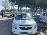 Белый Chevrolet Cobalt, 4 позиция 2024 года, КПП Автомат, в Ташкент за 13 900 y.e. id4928173, Фото №1