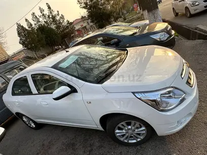 Белый Chevrolet Cobalt, 2 позиция 2024 года, КПП Автомат, в Пайарыкский район за ~11 666 y.e. id5187567