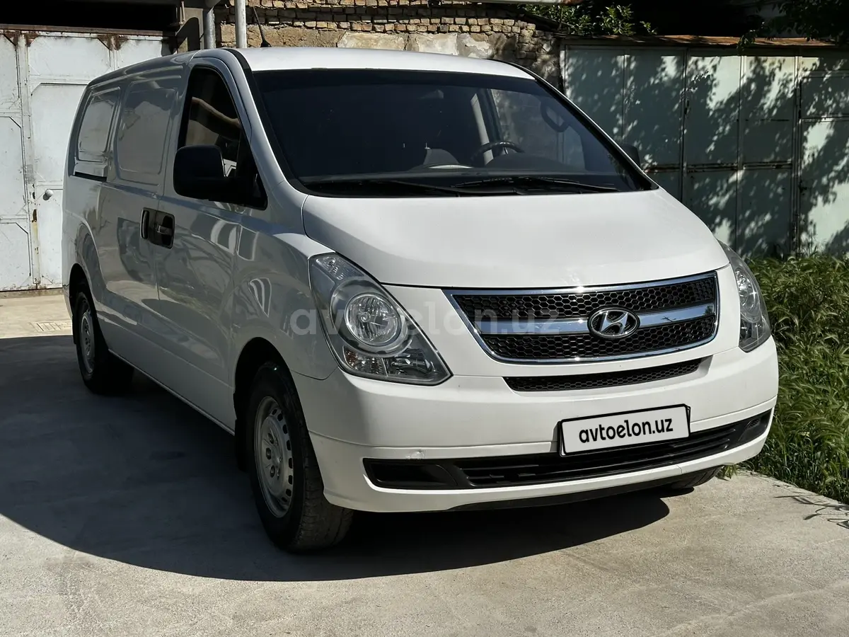 Hyundai H-1