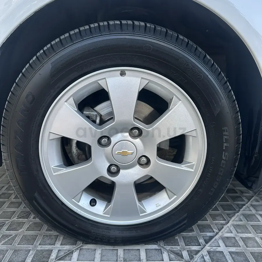 Chevrolet Gentra 2023 — 8