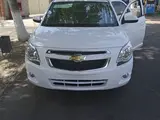 Белый Chevrolet Cobalt, 4 позиция 2024 года, КПП Автомат, в Андижан за 12 200 y.e. id5199327