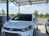 Белый Chevrolet Tracker, 3 позиция 2019 года, КПП Автомат, в Фергана за 13 700 y.e. id5040396