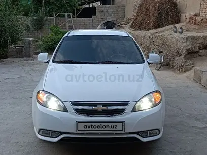 Oq Chevrolet Gentra, 3 pozitsiya 2014 yil, КПП Avtomat, shahar Namangan uchun 9 000 у.е. id5191645