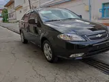 Черный Chevrolet Gentra, 3 позиция 2023 года, КПП Автомат, в Самарканд за 17 300 y.e. id5040506, Фото №1