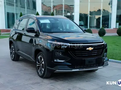 Черный Chevrolet Captiva, 5 позиция 2024 года, КПП Вариатор, в Ташкент за ~26 497 y.e. id5147613