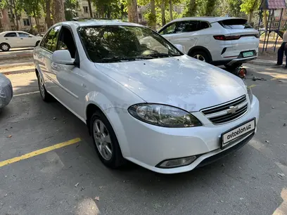 Белый Chevrolet Lacetti, 3 позиция 2018 года, КПП Автомат, в Ташкент за 10 800 y.e. id5161229