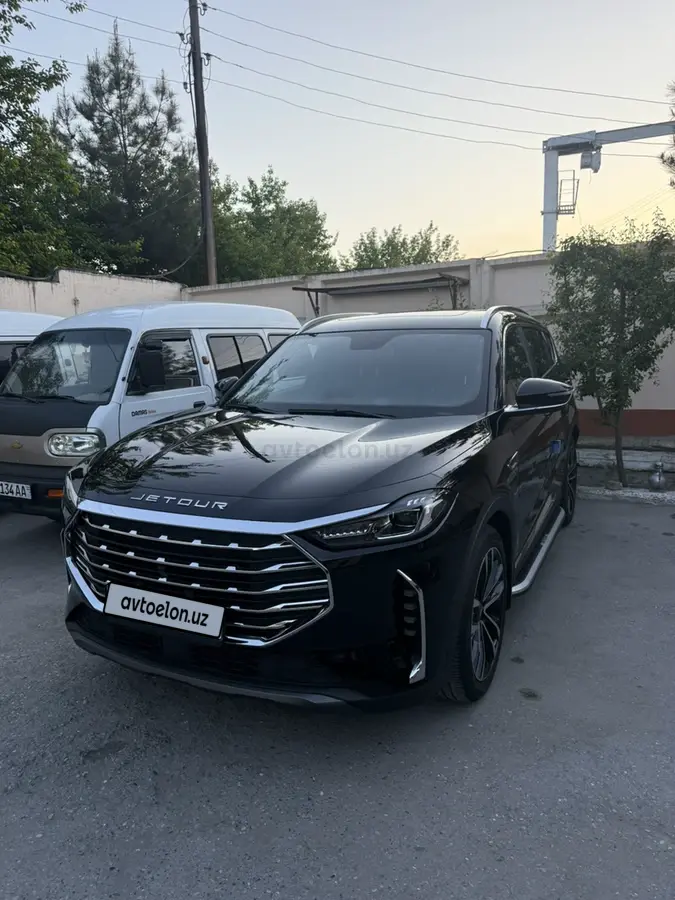 Jetour X70 Plus — 3