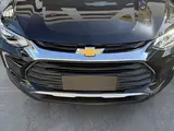Chevrolet Tracker, 3 позиция 2024 года, в Навои за 17 800 y.e. id6448620, Фото №1