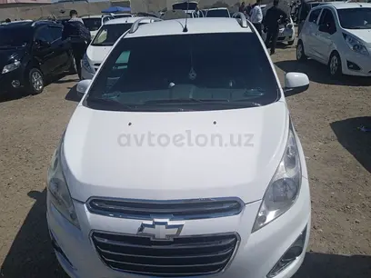 Белый Chevrolet Spark, 2 позиция 2011 года, КПП Механика, в Бухара за 6 000 y.e. id4929557