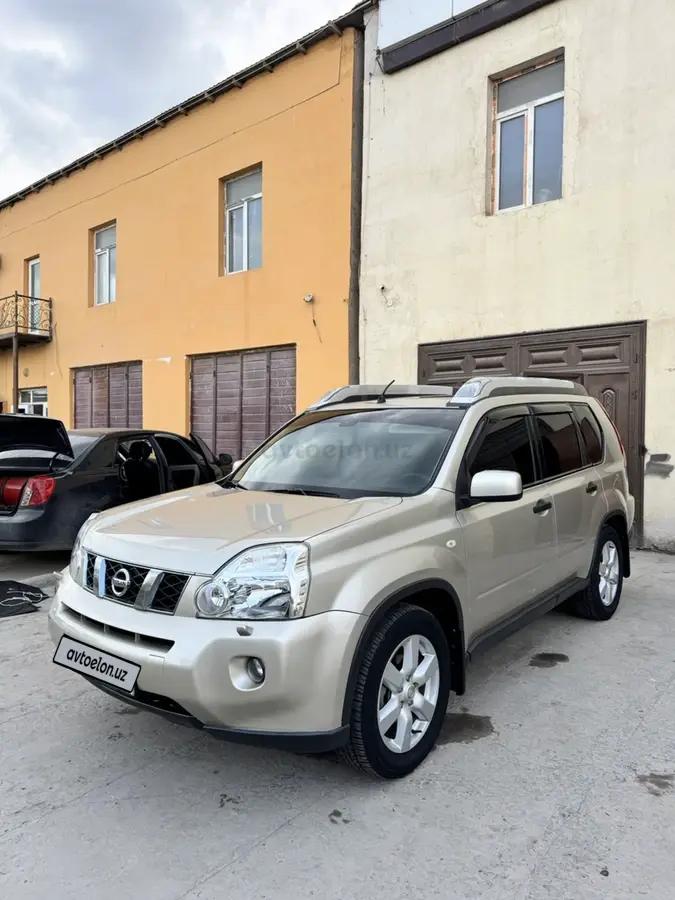 Nissan X-Trail — 2