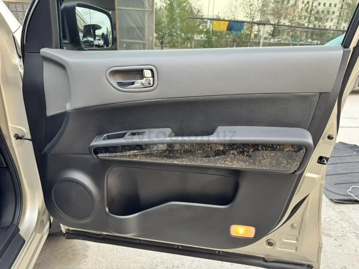 Nissan X-Trail — 5