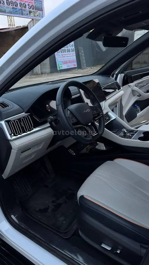 BYD Song Plus DM-i Champion — 3