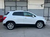 Белый Chevrolet Tracker, 2 позиция 2019 года, КПП Автомат, в Зарафшан за ~15 873 y.e. id5230847, Фото №1