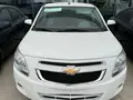 Белый Chevrolet Cobalt, 4 позиция 2024 года, КПП Автомат, в Ташкент за 13 200 y.e. id5027323