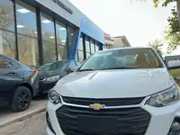 Белый Chevrolet Onix 2025 года, КПП Автомат, в Ташкент за ~16 664 y.e. id6722977