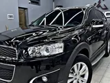 Черный Chevrolet Captiva, 3 позиция 2015 года, КПП Автомат, в Ташкент за 14 900 y.e. id5210208, Фото №1