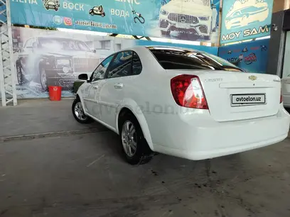 Белый Chevrolet Lacetti, 2 позиция 2011 года, КПП Механика, в Ташкент за 7 999 y.e. id5051895