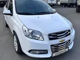 Белый Chevrolet Nexia 3, 4 позиция 2017 года, КПП Автомат, в Карши за 9 500 y.e. id4070960, Фото №1