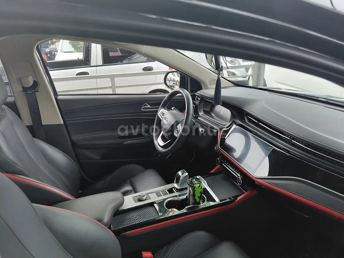 Chery Arrizo 6 Pro — 4