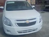 Белый Chevrolet Cobalt, 4 позиция 2024 года, КПП Автомат, в Самарканд за 12 600 y.e. id5209151, Фото №1