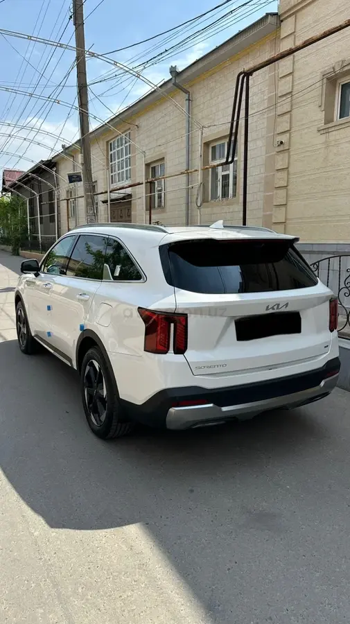 Kia Sorento — 3