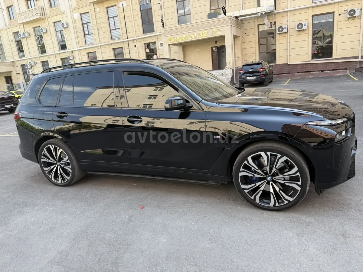 BMW X7 — 3