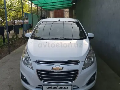 Oq Chevrolet Spark, 1 pozitsiya 2012 yil, КПП Mexanika, shahar Toshkent uchun 5 000 у.е. id4983652