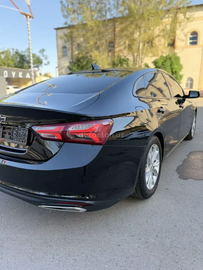 Chevrolet Malibu XL 2023 — 5