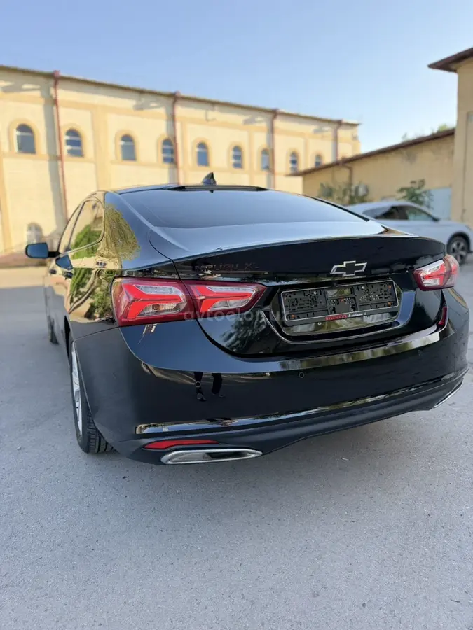 Chevrolet Malibu XL 2023 — 6