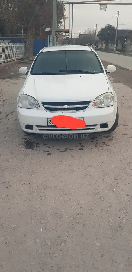 Daewoo Lacetti — 3