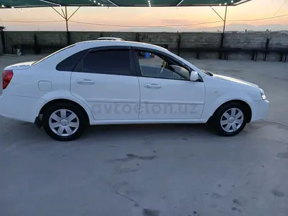 Белый Chevrolet Lacetti, 2 позиция 2012 года, КПП Механика, в Наманган за 7 000 y.e. id5134632