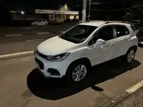 Белый Chevrolet Tracker, 3 позиция 2018 года, КПП Автомат, в Ташкент за 13 450 y.e. id5215921, Фото №1