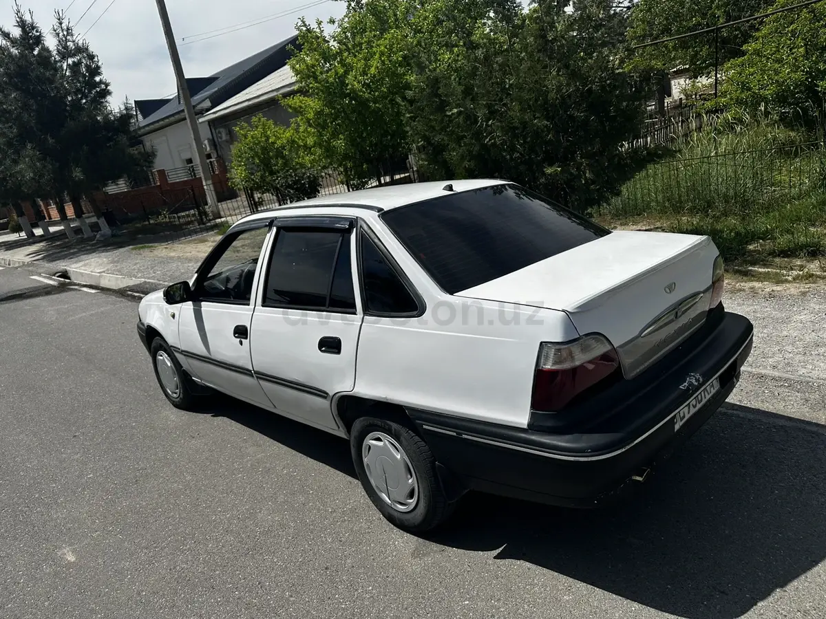Daewoo Nexia — 5
