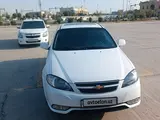 Белый Chevrolet Gentra, 3 позиция 2023 года, КПП Автомат, в Ургенч за ~14 536 y.e. id6646186, Фото №1