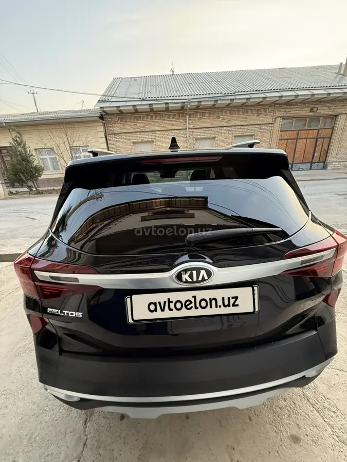 Kia Seltos — 6