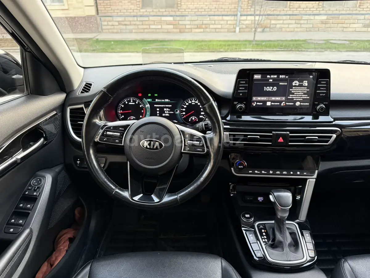 Kia Seltos — 9