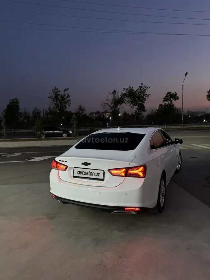 Chevrolet Malibu 2 2020 — 2