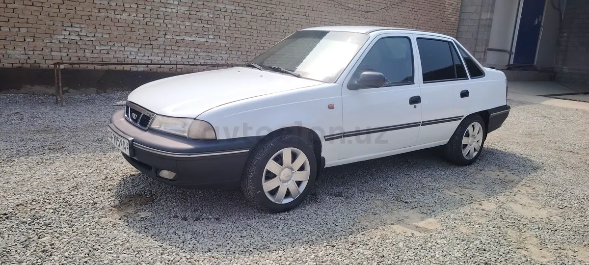 Daewoo Nexia — 3