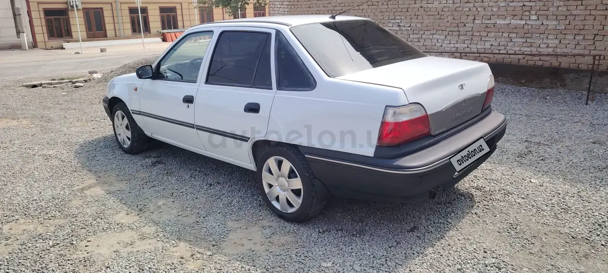 Daewoo Nexia — 5