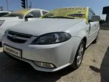 Белый Chevrolet Gentra, 3 позиция 2022 года, КПП Автомат, в Навои за ~13 364 y.e. id5217919, Фото №1